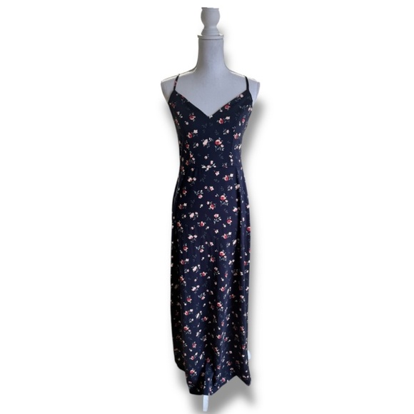 Nine Britton Willow Brushed Knit Maxi Dress - Size Medium NWT - Picture 1 of 5